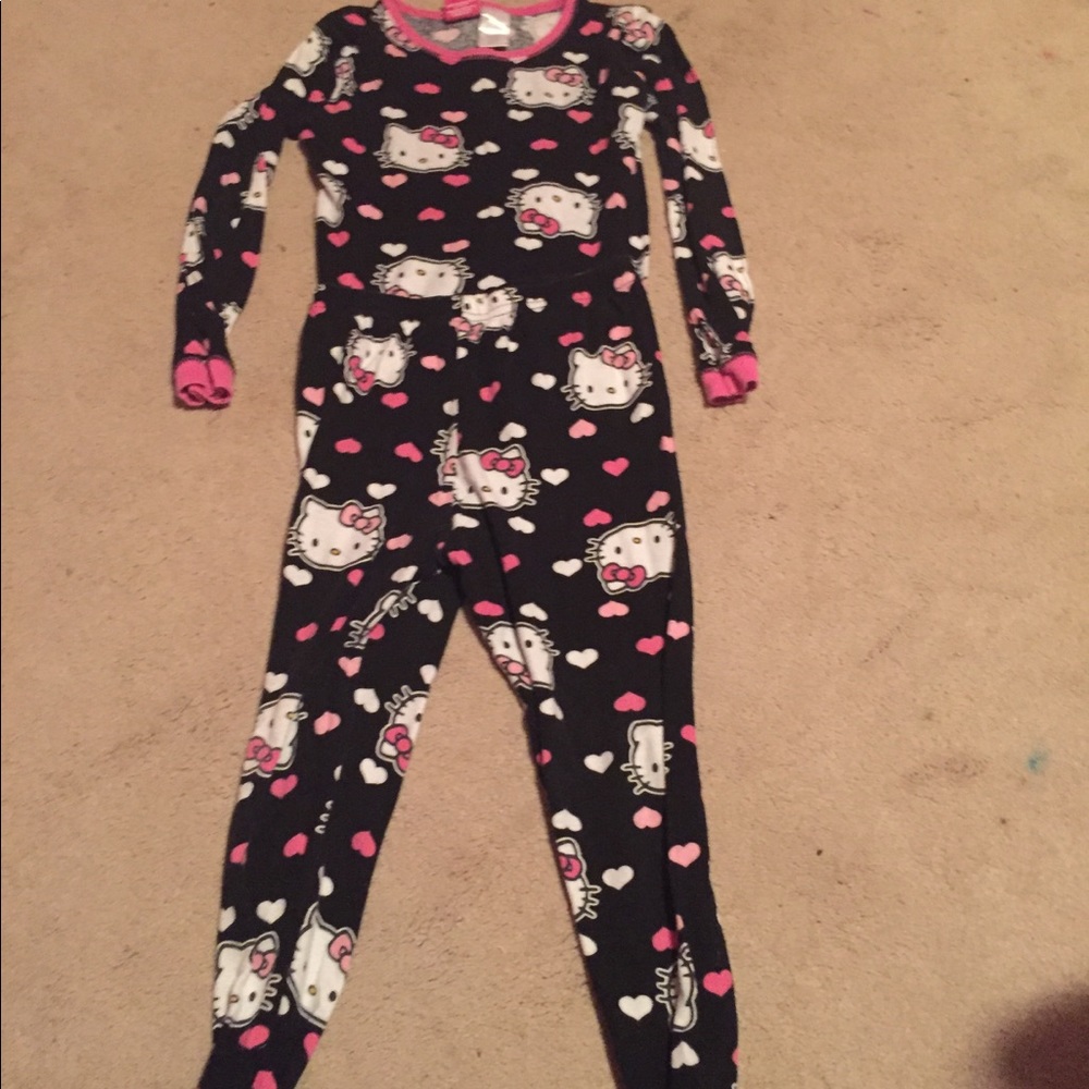 Girl’s Sanrio Pajama Set